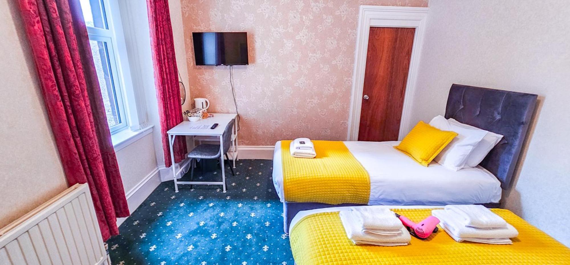 Mystayinn Abermar Guest House 因弗内斯 外观 照片