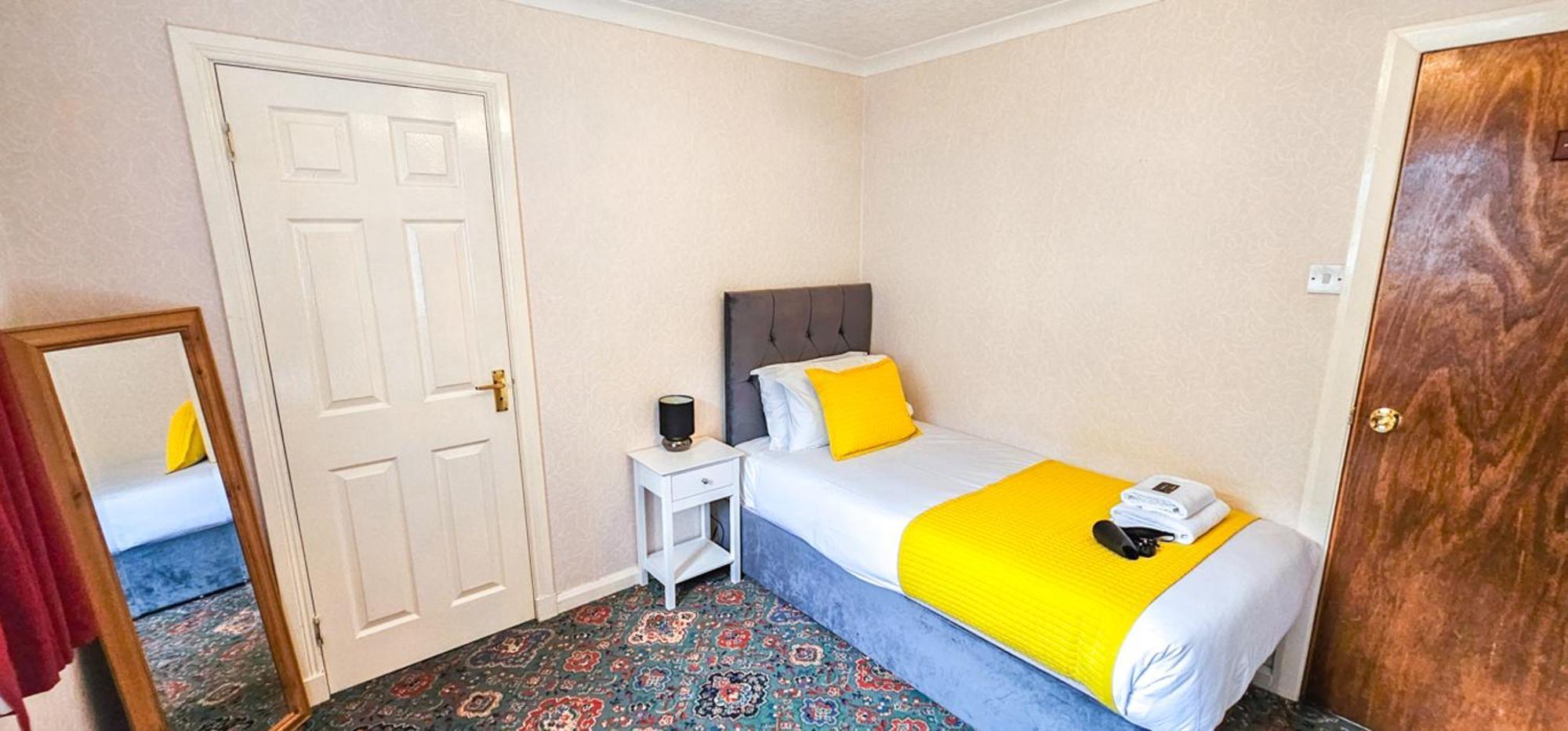 Mystayinn Abermar Guest House 因弗内斯 外观 照片